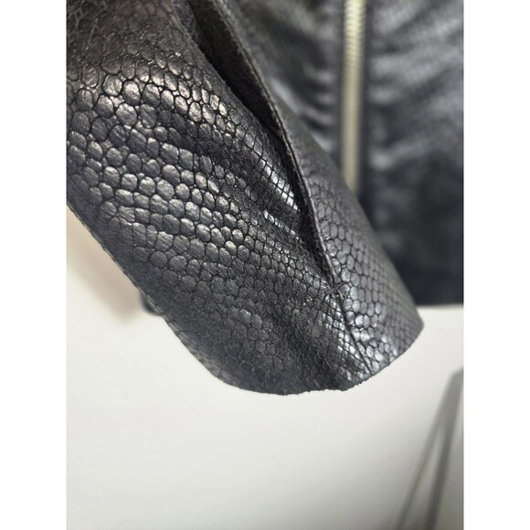 Vintage Y2K Guess Genuine Leather Jacket Reptile Embossed Zip Front Moto Large - Picture 10 of 16